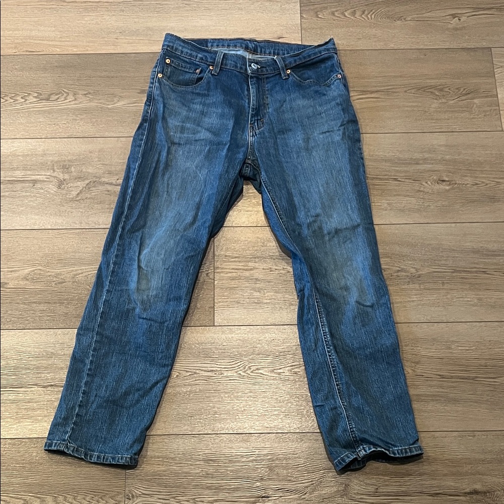 Levi’s Men’s 541 Athletic 32W x 30L